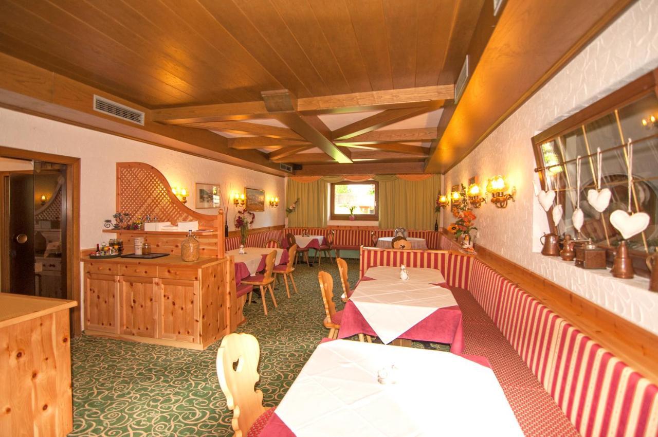 Pension Gallus Laces Exterior foto